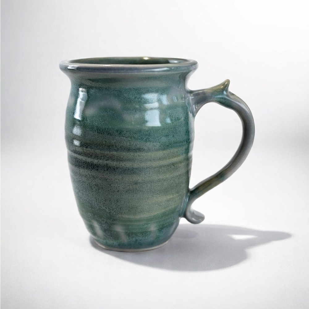 STUDIO POTTERY CERAMIC JUG/PITCHER/VASE AQUA BLUE/GREEN HANDMADE COASTAL BOHO‎